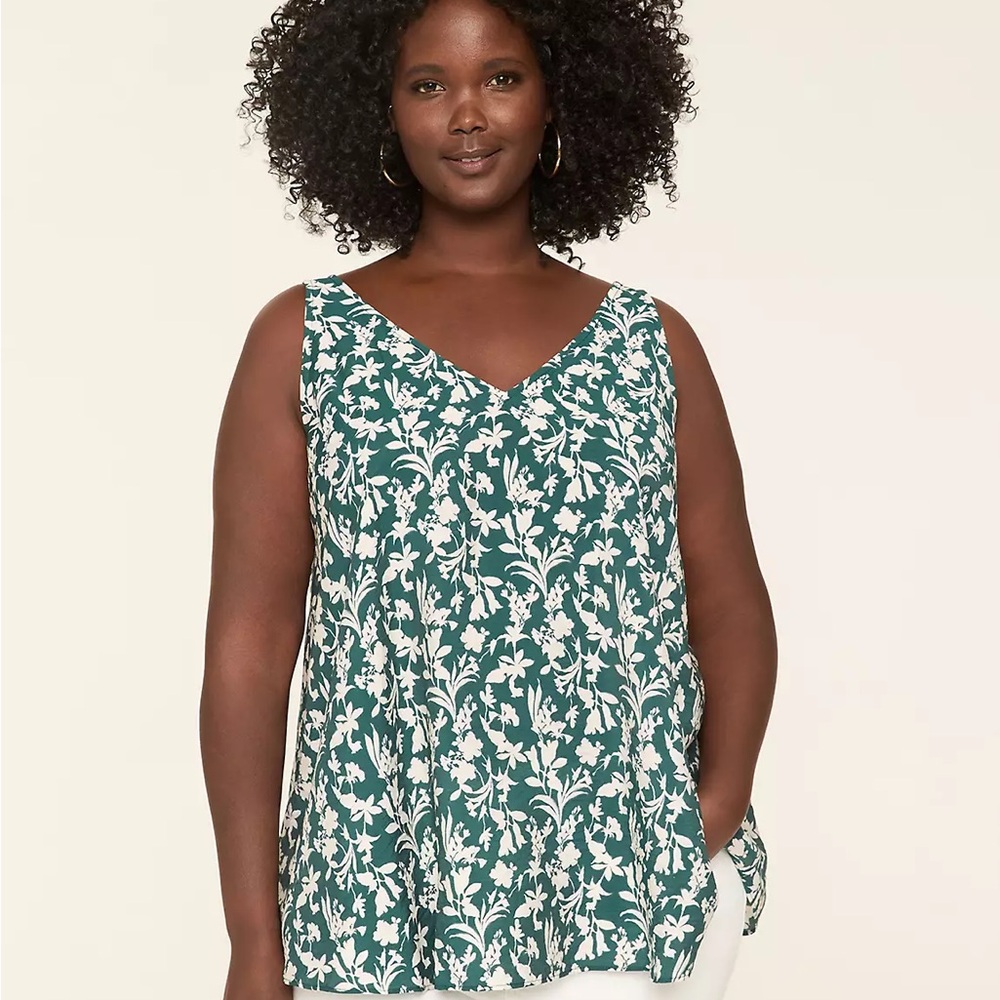 ✨💚 Chic Chiffon Swing Tank – Green Floral (NWT) 💚✨